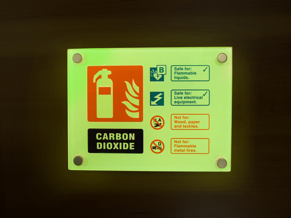 Fire ID - CO2 Visual Impact Sign with Stand-Off Locators (200x150mm)